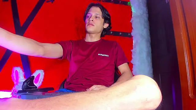 LilOwen  online show from March 2026 04:30:02 PM