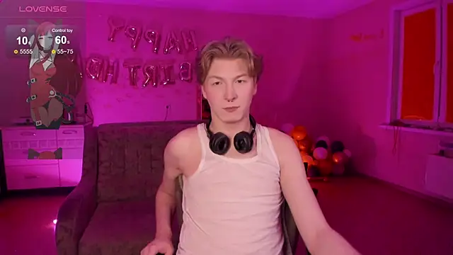 TheMikeSever online show from February 2025 08:03:01 PM