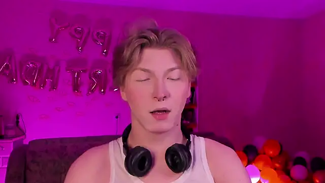 TheMikeSever online show from February 2025 04:55:01 PM