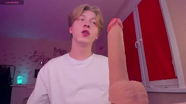 TheMikeSever online show from October 2025 07:15:02 PM