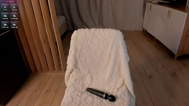 nacumi mi online show from March 2026 01:58:01 PM