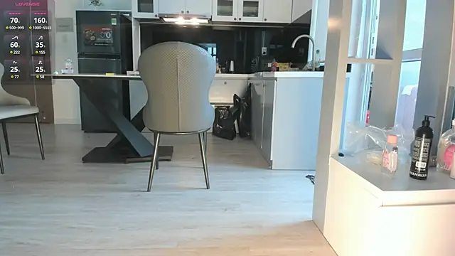 nacumi mi online show from March 2025 04:03:01 AM