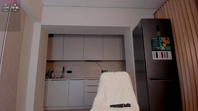 nacumi mi online show from December 2025 04:39:02 AM