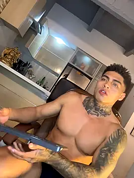 Dominiofit online show from November 2025 02:48:02 AM