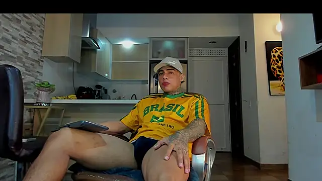 Dominiofit online show from November 2025 02:12:01 AM