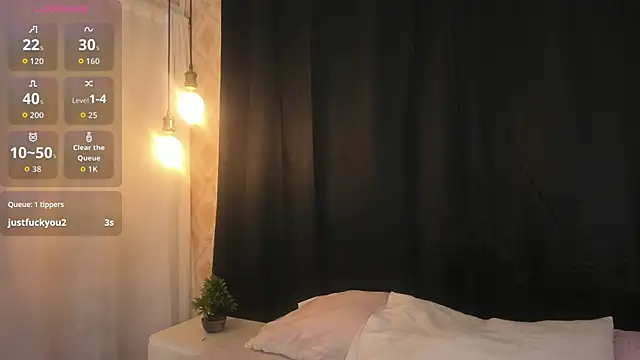 Snapshot of CherylFoster chatting on November 2025 08:31:01 PM CherylFoster online show from November 2025 08:31:01 PM