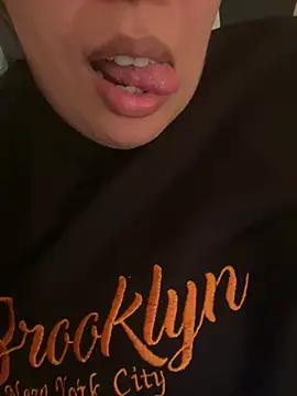 Snapshot of Samarr_9and chatting on February 2025 01:22:01 PM Samarr 9and online show from February 2025 01:22:01 PM