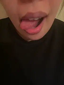 Snapshot of Samarr_9and chatting on December 2024 11:17:02 AM Samarr 9and online show from December 2024 11:17:02 AM