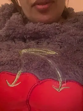 Snapshot of Samarr_9and chatting on December 2024 05:40:02 PM Samarr 9and online show from December 2024 05:40:02 PM