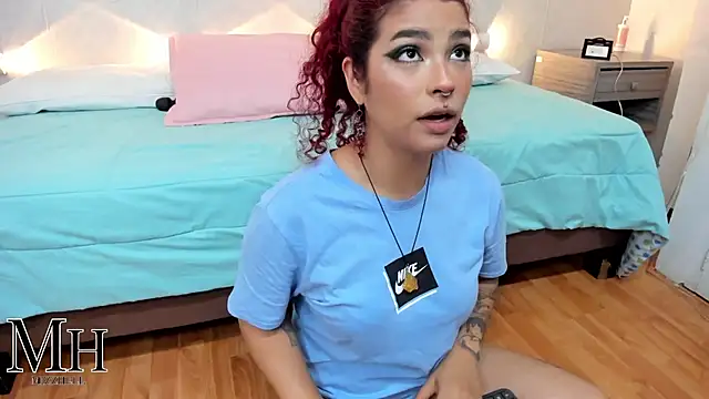 MizzHell online show from October 2025 12:53:02 PM