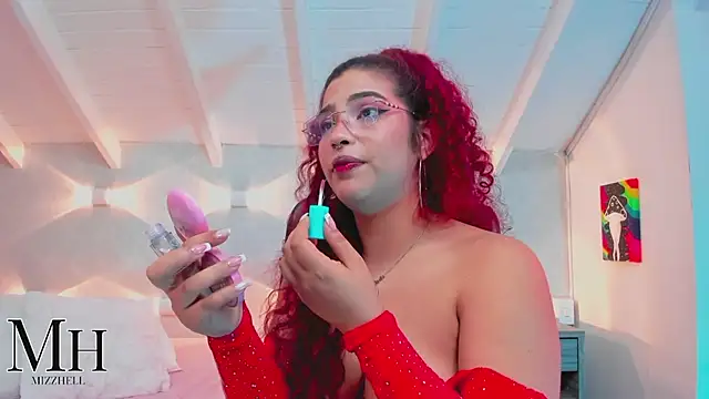 MizzHell online show from March 2026 06:06:01 AM