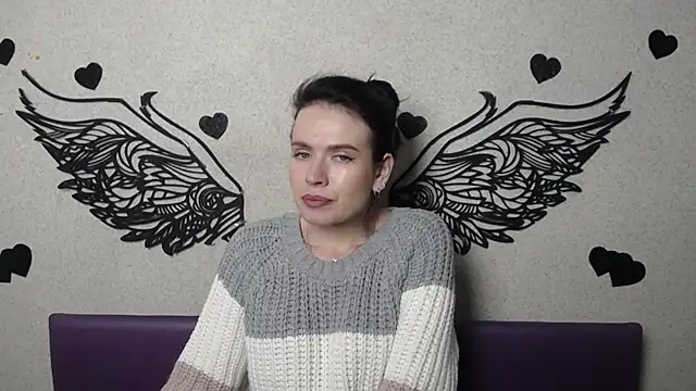 JasmineKouch online show from November 2025 06:30:02 PM