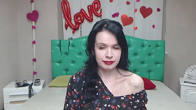 Snapshot of JasmineKouch chatting on April 2026 05:47:01 PM JasmineKouch online show from April 2026 05:47:01 PM