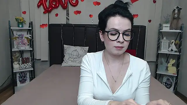 JasmineKouch online show from March 2026 07:13:01 AM