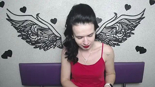 JasmineKouch online show from October 2025 05:14:02 PM