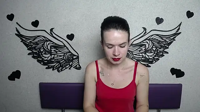 JasmineKouch online show from September 2025 05:28:01 PM