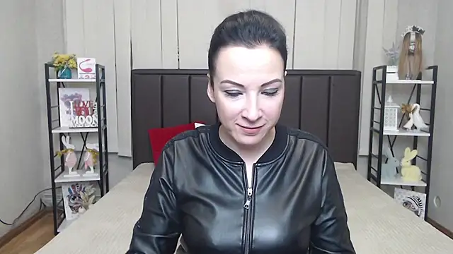 ElizabethSho online show from November 2025 06:08:02 PM