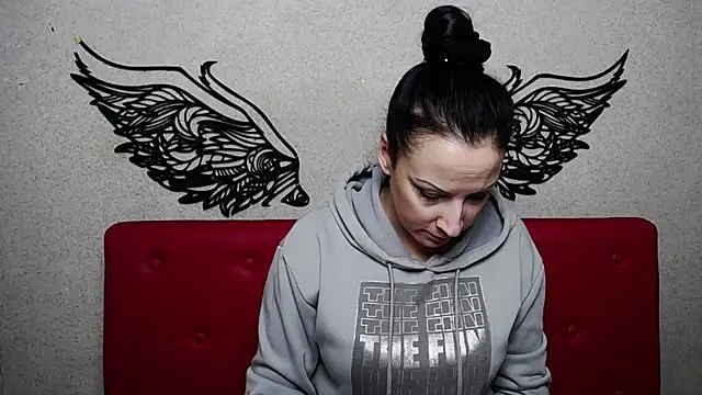 Snapshot of ElizabethSho chatting on January 2025 12:15:01 AM ElizabethSho online show from January 2025 12:15:01 AM