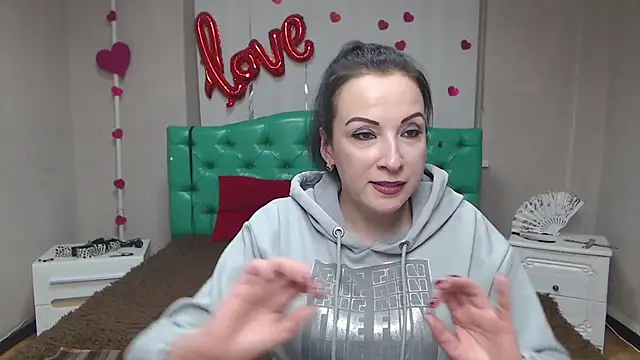 ElizabethSho online show from February 2026 06:29:02 PM