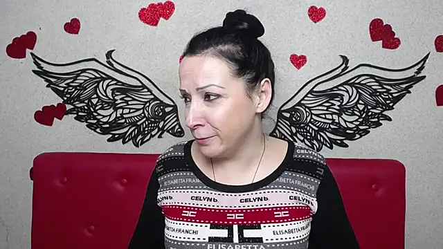 Snapshot of ElizabethSho chatting on March 2025 06:05:02 PM ElizabethSho online show from March 2025 06:05:02 PM