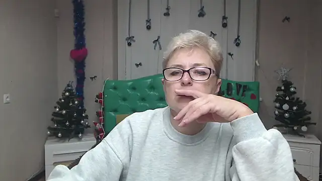 EmiliaGree online show from January 2026 06:04:02 PM