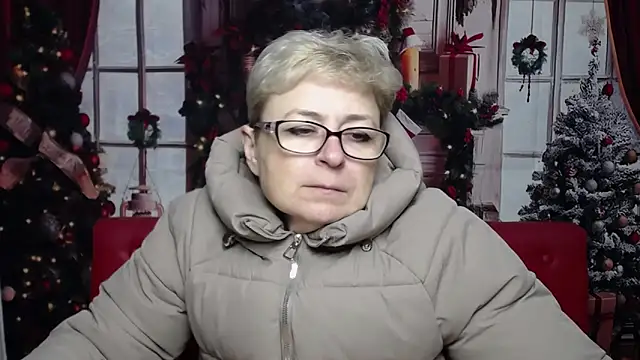 EmiliaGree online show from January 2026 06:33:02 PM