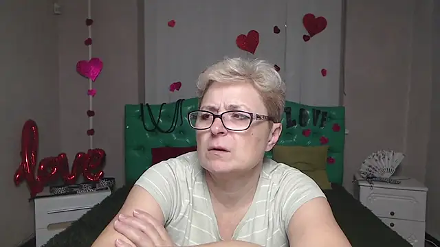 EmiliaGree online show from December 2025 05:58:01 PM