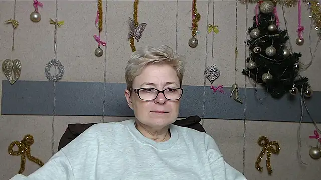 EmiliaGree online show from January 2026 06:11:02 PM