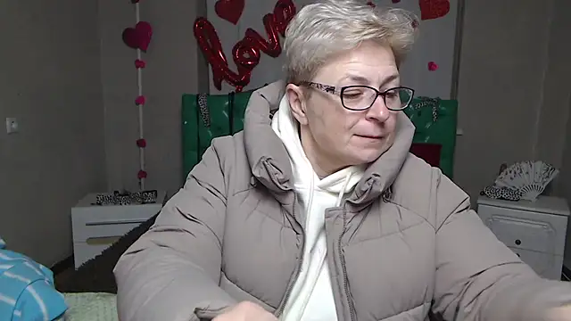 EmiliaGree online show from February 2026 06:15:01 PM