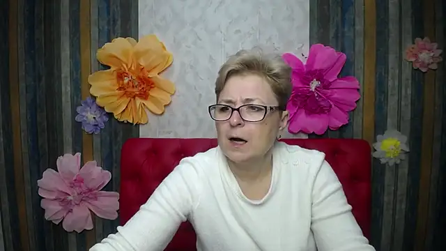 EmiliaGree online show from April 2026 05:17:02 PM