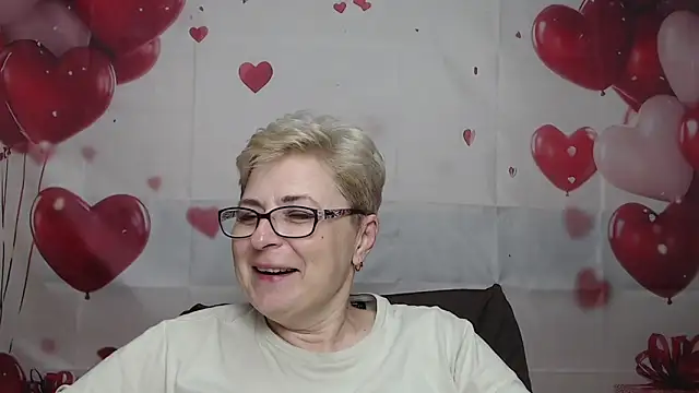 EmiliaGree online show from April 2026 05:19:02 PM