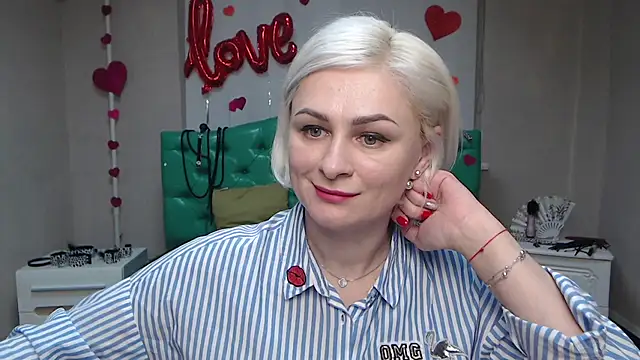 OliviaHorst online show from March 2025 09:34:02 AM