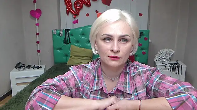 OliviaHorst online show from September 2025 05:14:01 AM