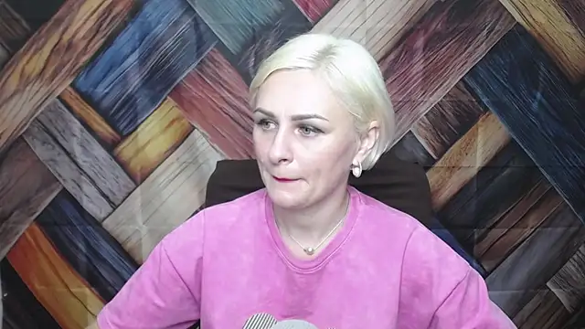 OliviaHorst online show from September 2025 05:18:01 AM