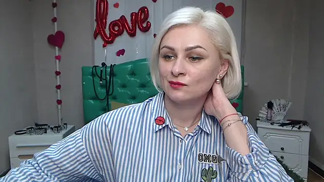 OliviaHorst online show from March 2025 12:39:01 PM