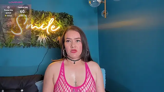 Snapshot of celestelewis chatting on December 2025 07:37:01 PM celestelewis online show from December 2025 07:37:01 PM