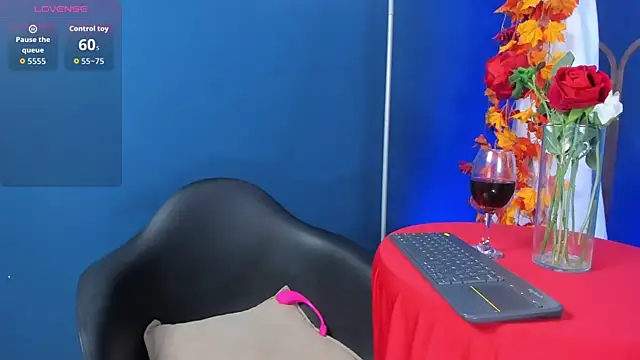 Snapshot of celestelewis chatting on November 2025 07:47:01 PM celestelewis online show from November 2025 07:47:01 PM