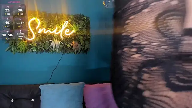 Snapshot of celestelewis chatting on December 2025 07:35:01 PM celestelewis online show from December 2025 07:35:01 PM