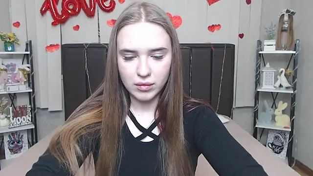 LauraHlot online show from March 2026 07:30:02 AM