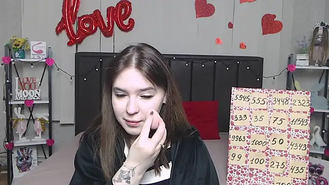 LauraHlot online show from March 2025 06:12:02 PM