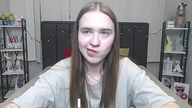LauraHlot online show from September 2025 06:07:02 PM