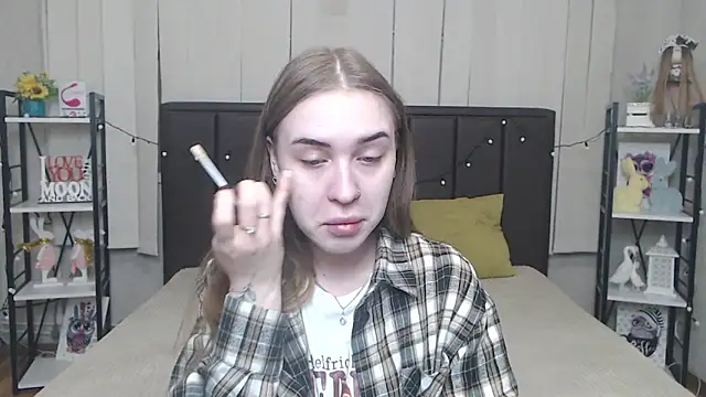 LauraHlot online show from October 2025 05:42:01 AM