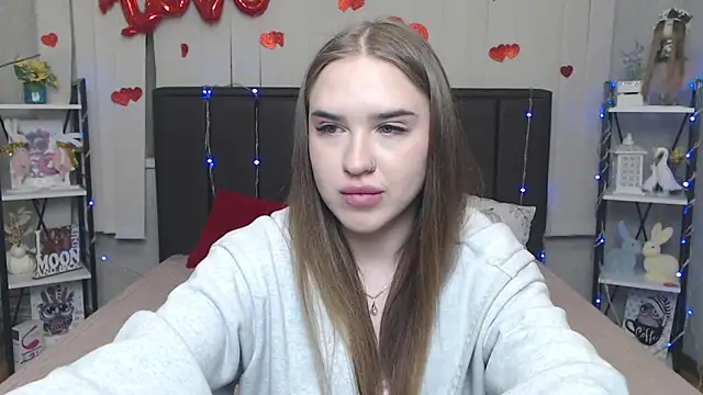 LauraHlot online show from April 2026 06:26:01 PM