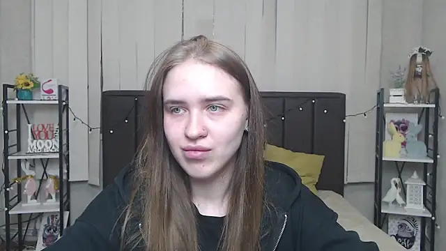 LauraHlot online show from September 2025 06:07:01 AM