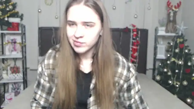 LauraHlot online show from December 2025 06:42:02 PM