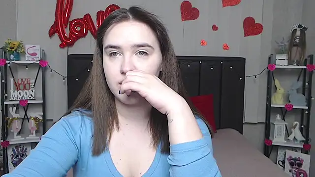 LauraHlot online show from February 2025 06:15:01 PM