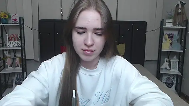 LauraHlot online show from September 2025 06:25:01 PM