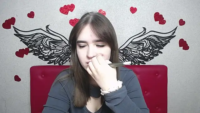 LauraHlot online show from March 2025 06:58:02 AM