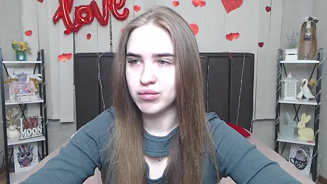 LauraHlot online show from March 2026 06:42:01 PM