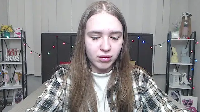 LauraHlot online show from September 2025 05:39:01 AM